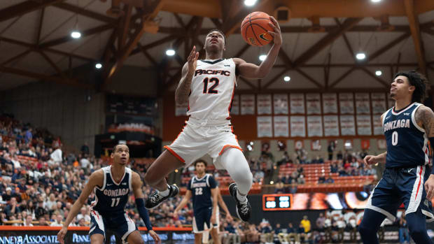 Gonzaga Bulldogs Pacific Tigers22